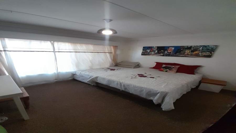 To Let 3 Bedroom Property for Rent in Pellissier Free State